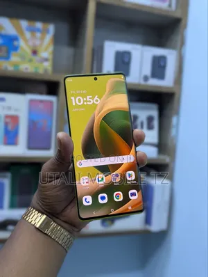 Motorola Moto G85 256 GB Orange