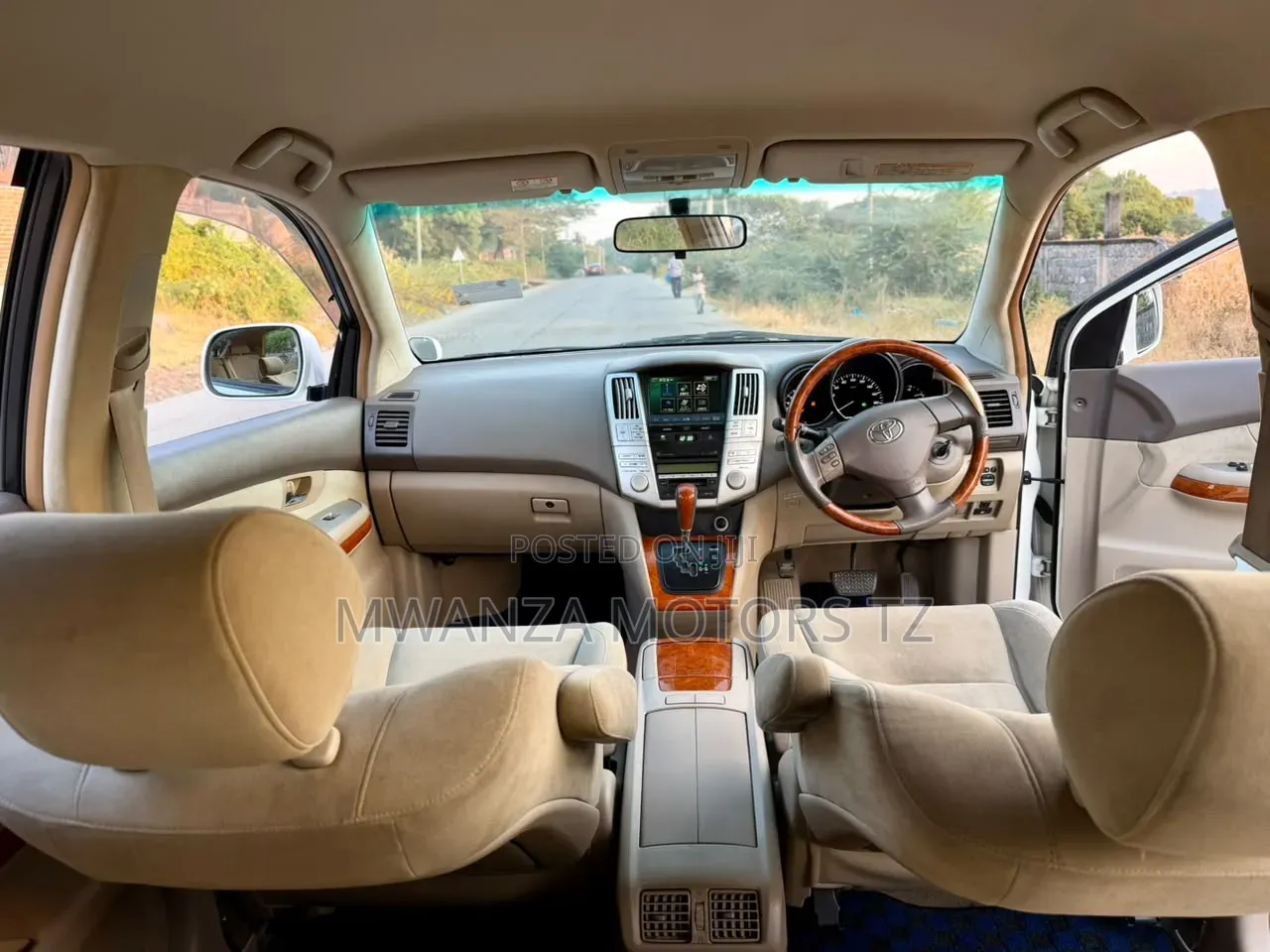 Toyota Harrier 2004 White