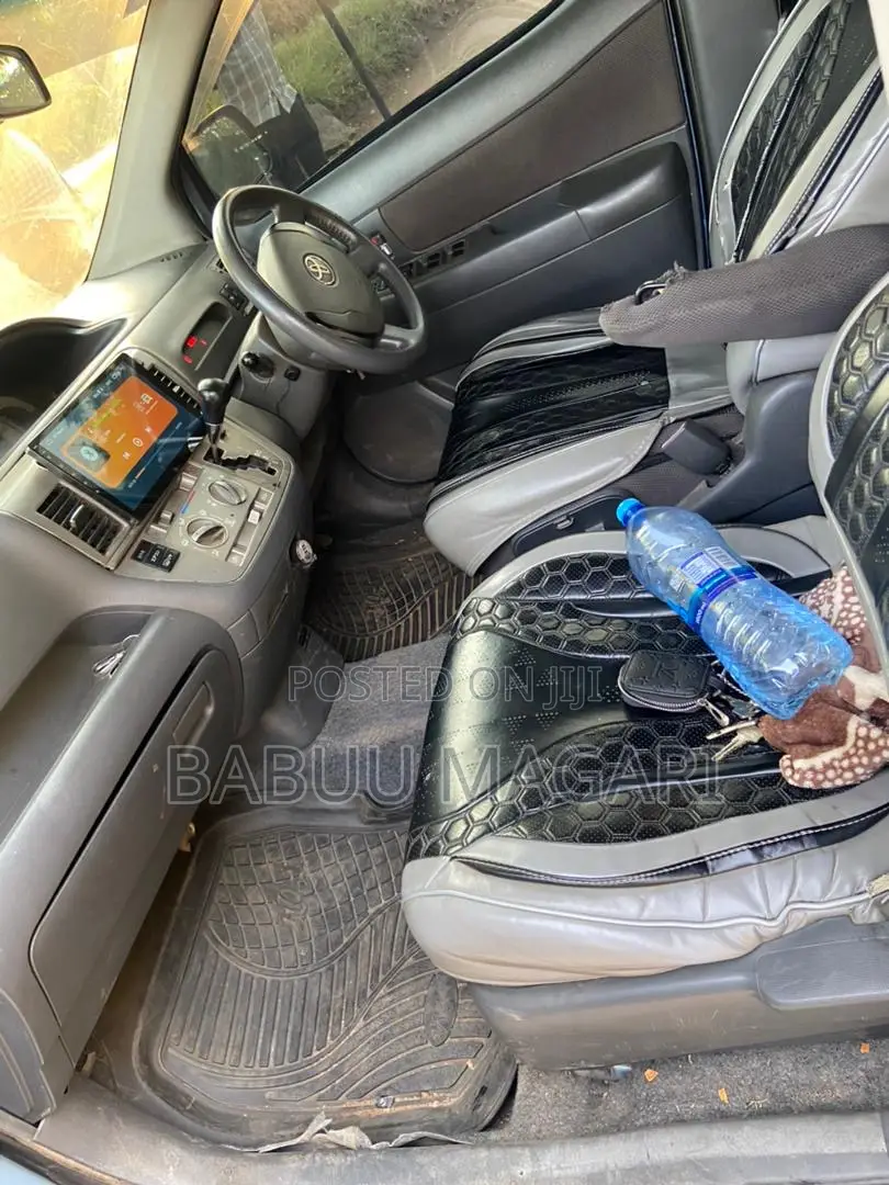 Toyota Raum 2006 Blue