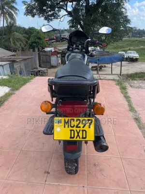 Bajaj Boxer 2024 Black