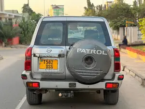Nissan Patrol 2007 Gray