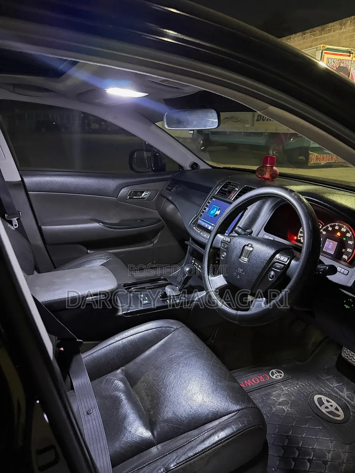 Toyota Crown 2009 Black