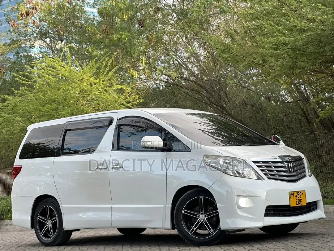 Toyota Alphard 2010 White
