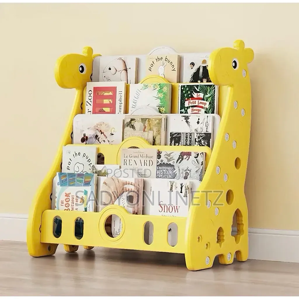 Giraffe Bookshelf for Kids