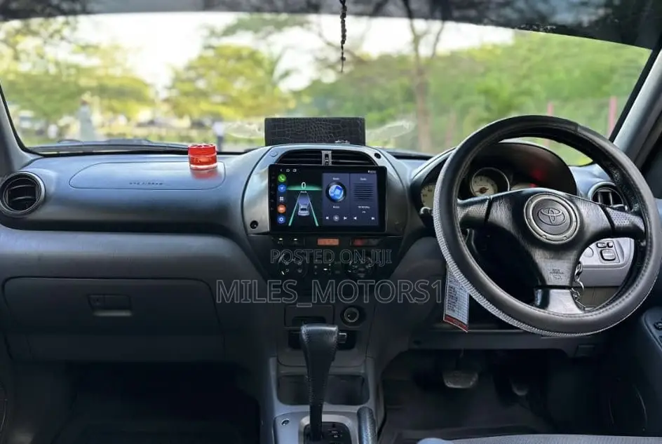Toyota RAV4 2001 Black