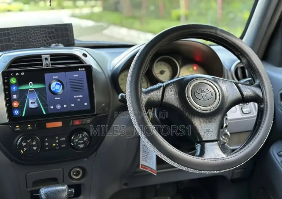 Toyota RAV4 2001 Black