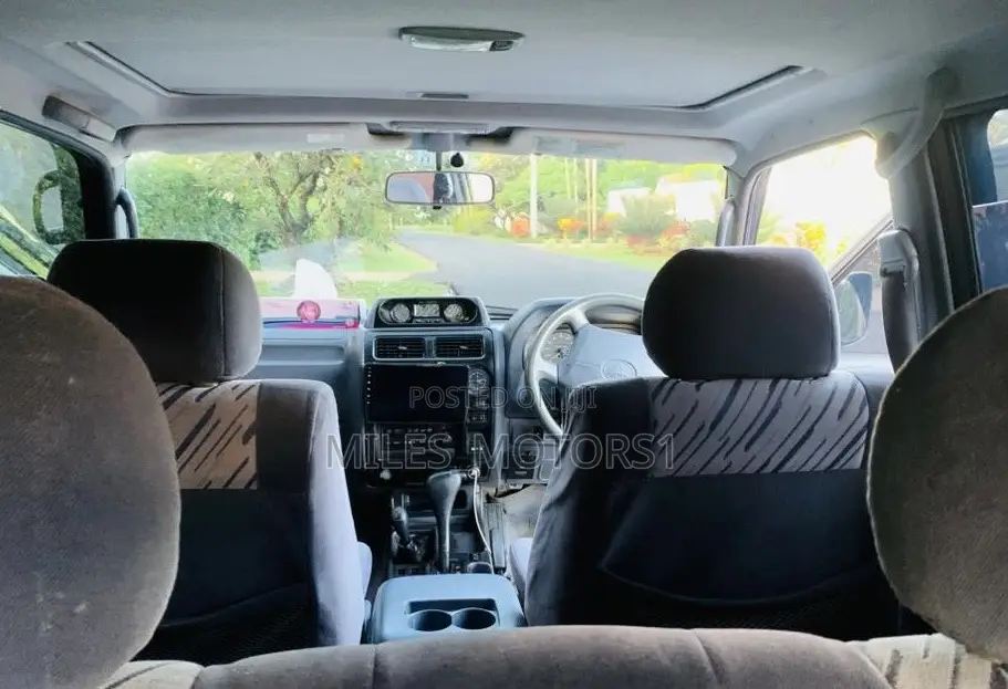 Toyota Land Cruiser Prado 2004 Blue