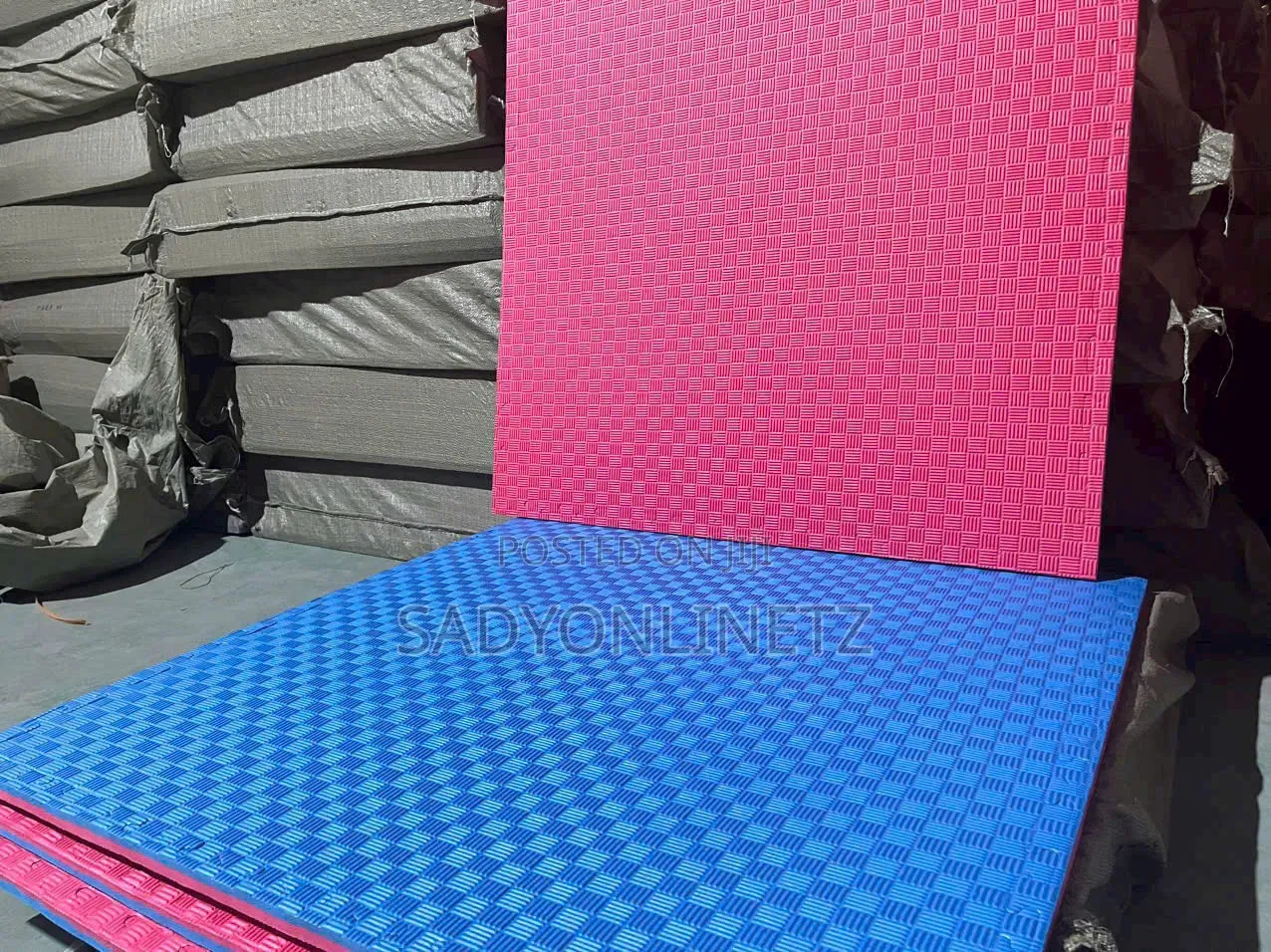Interlocking Gym Floor Mats 1m×1m×2.5cm