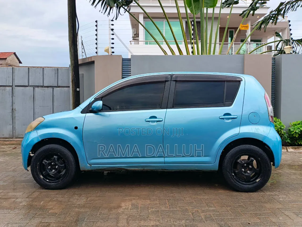 Toyota Passo 2005 Blue