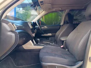 Subaru Forester 2009 Gold