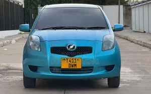 Toyota Vitz 2006 Blue