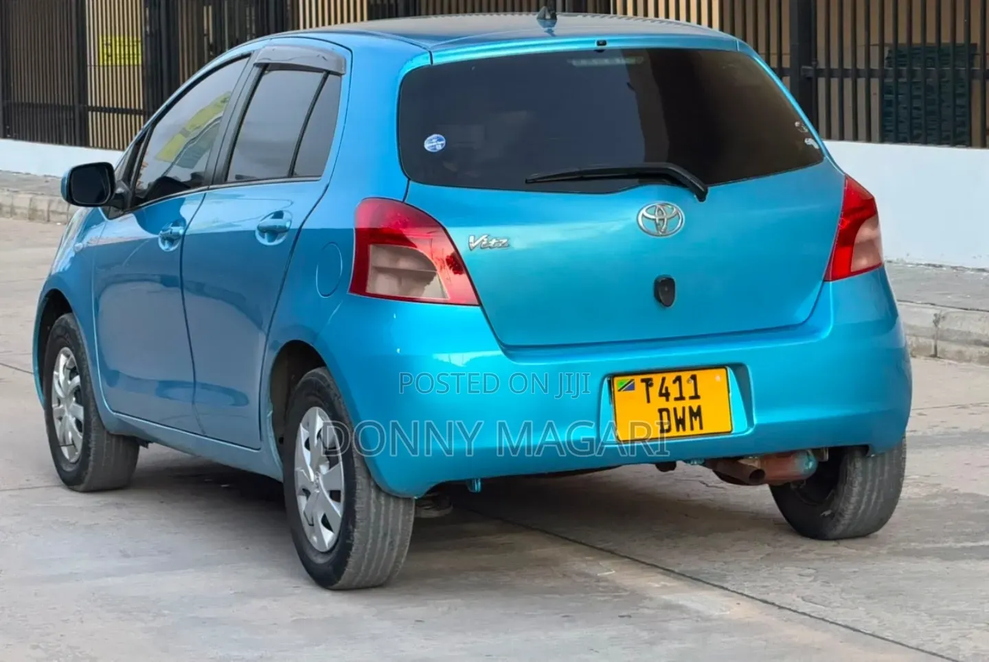 Toyota Vitz 2006 Blue