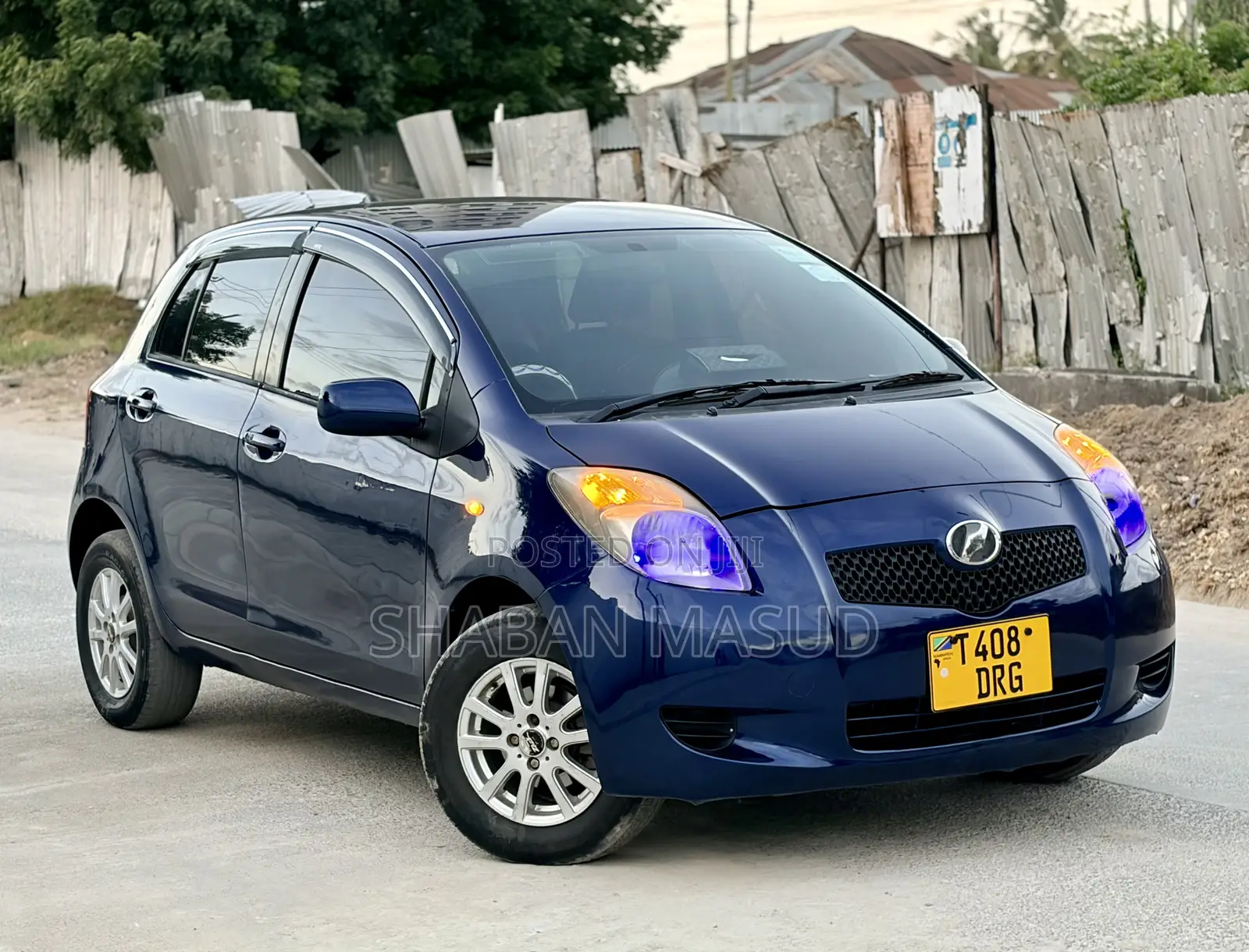 Toyota Vitz 1.0 FWD 5dr 2005 Blue