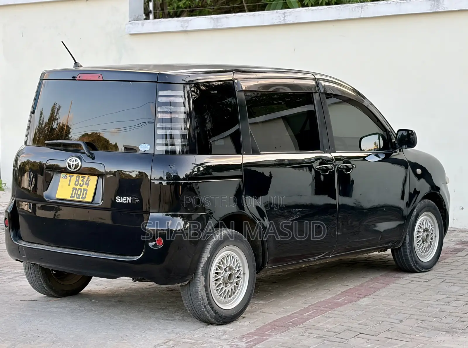 Toyota Sienta 1.5 AWD 2007 Black
