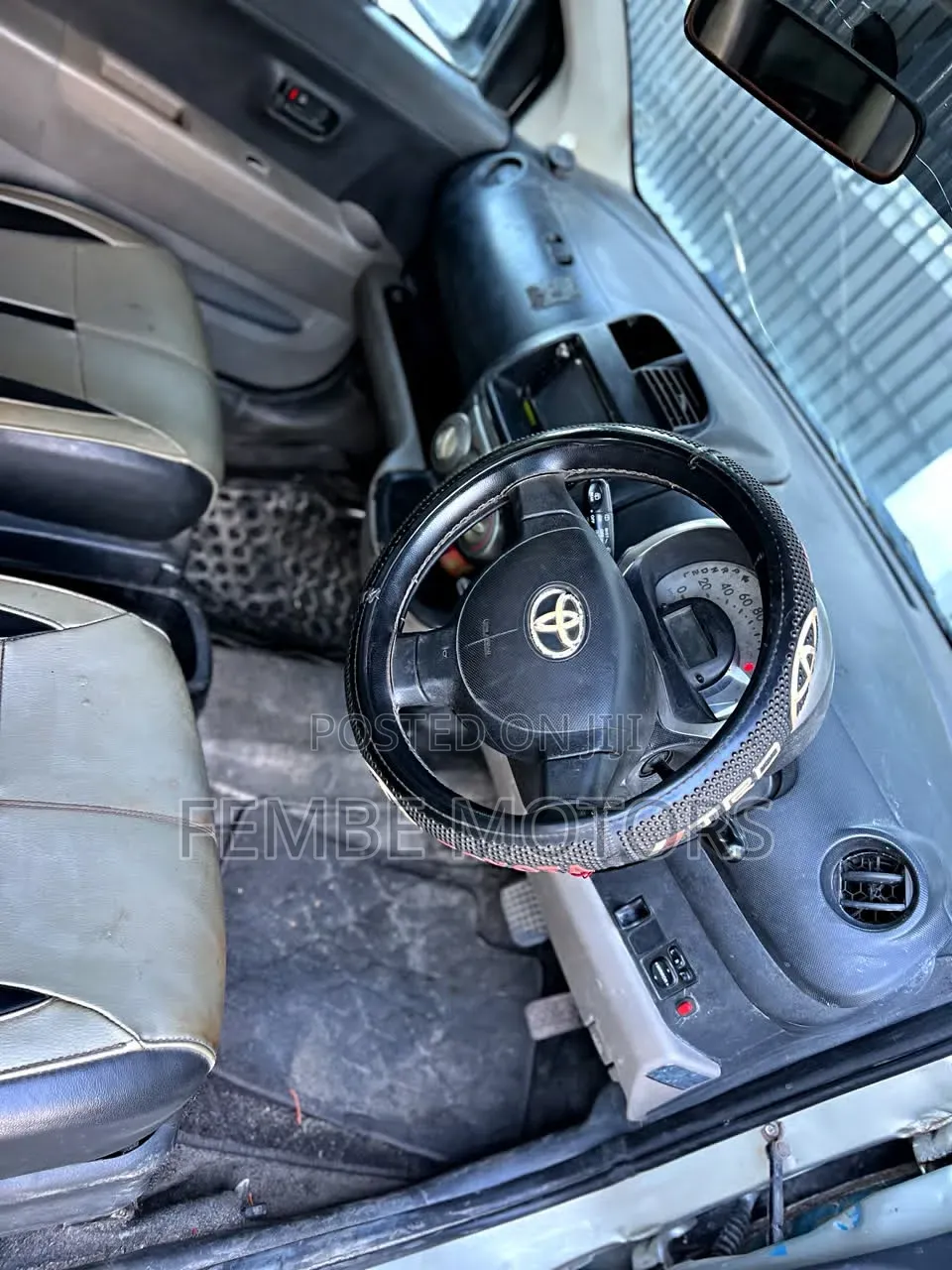 Toyota Passo 2004 Silver