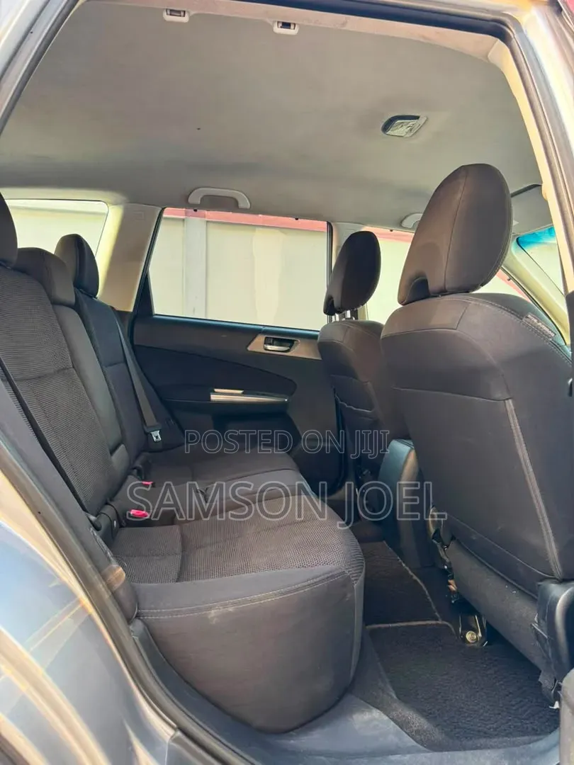 Suzuki Escudo 1998 Silver