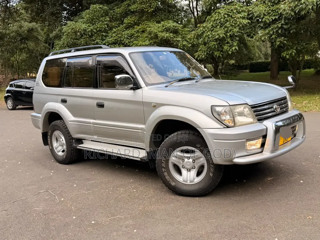 Toyota Land Cruiser Prado 2001 Silver