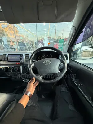 Toyota HiAce 2006 Blue
