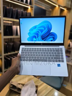 New Laptop HP 14-dq1025cl 8GB Intel Core i3 SSD 256GB