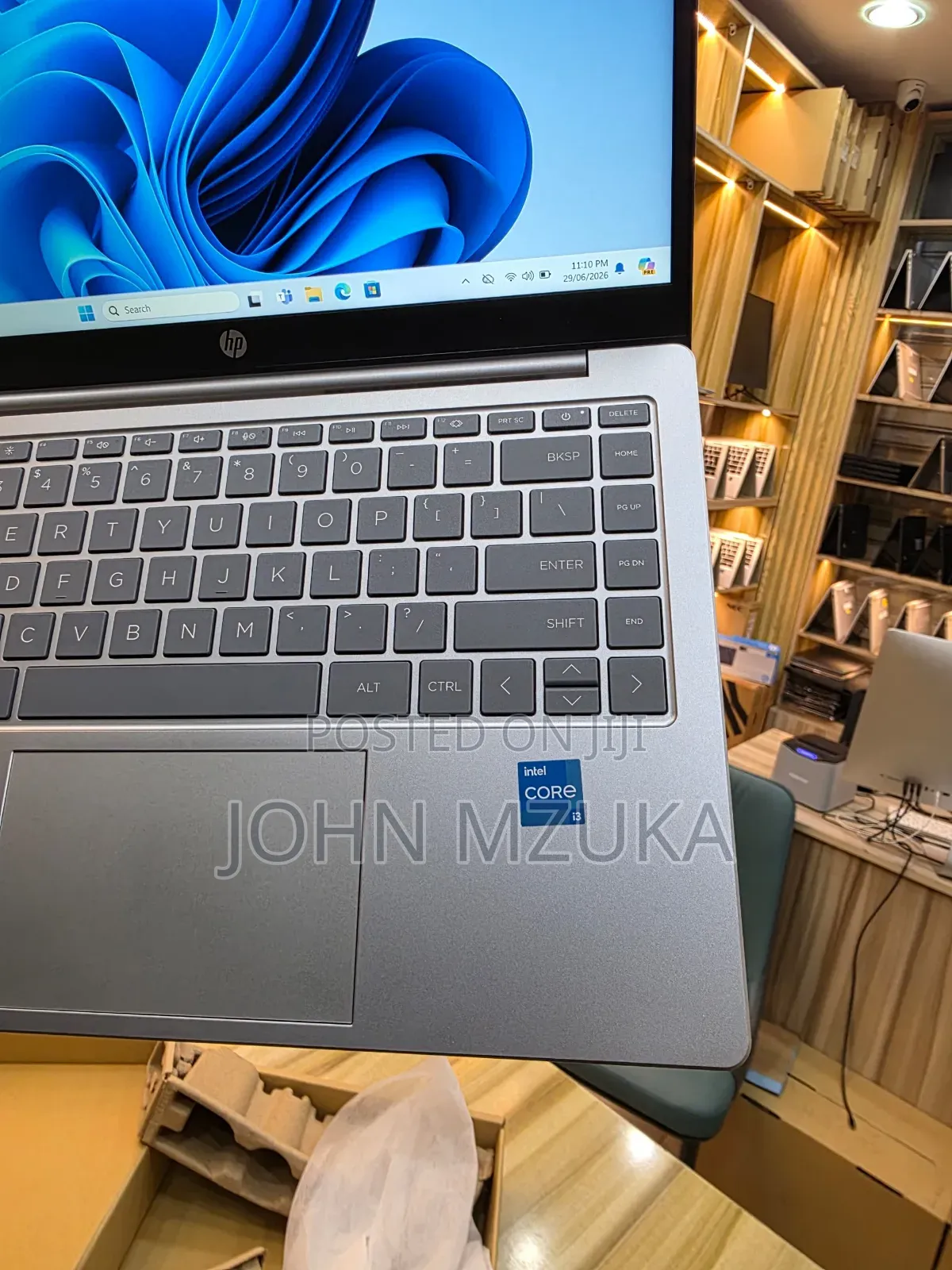 New Laptop HP 14-dq1025cl 8GB Intel Core i3 SSD 256GB
