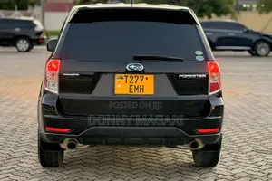 Subaru Forester 2011 Black