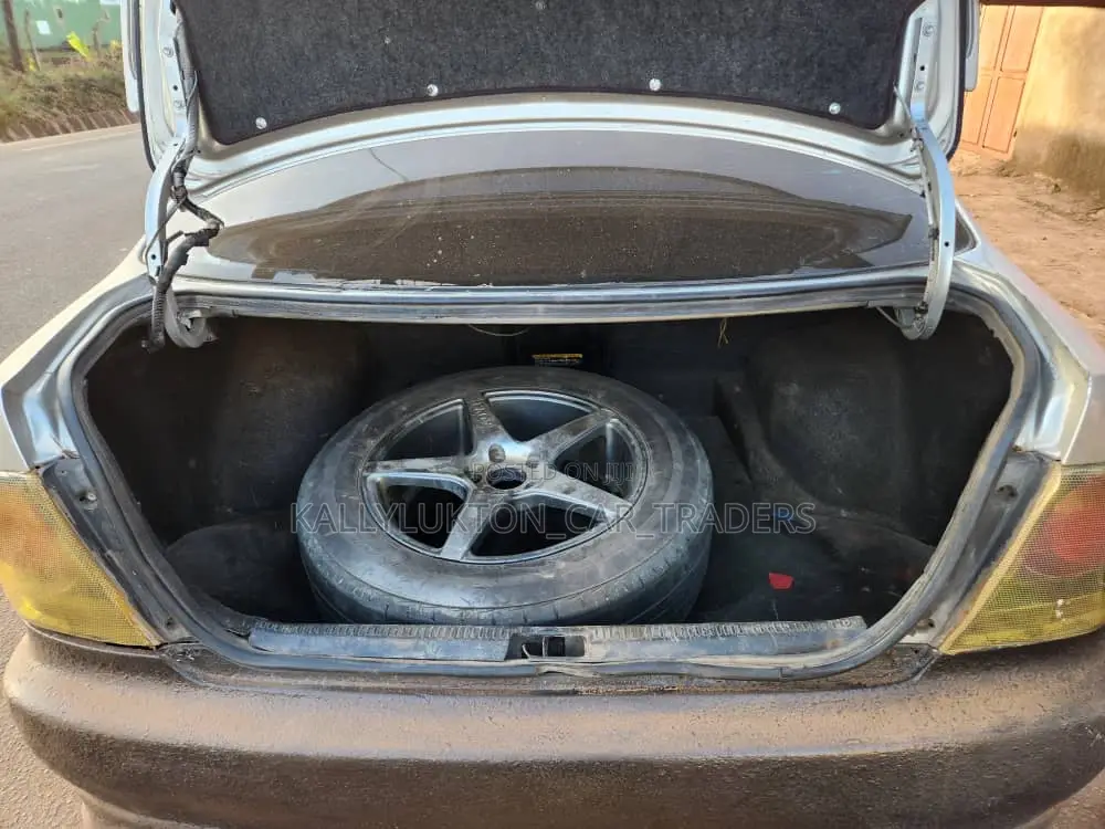 Toyota Altezza 2002 Silver
