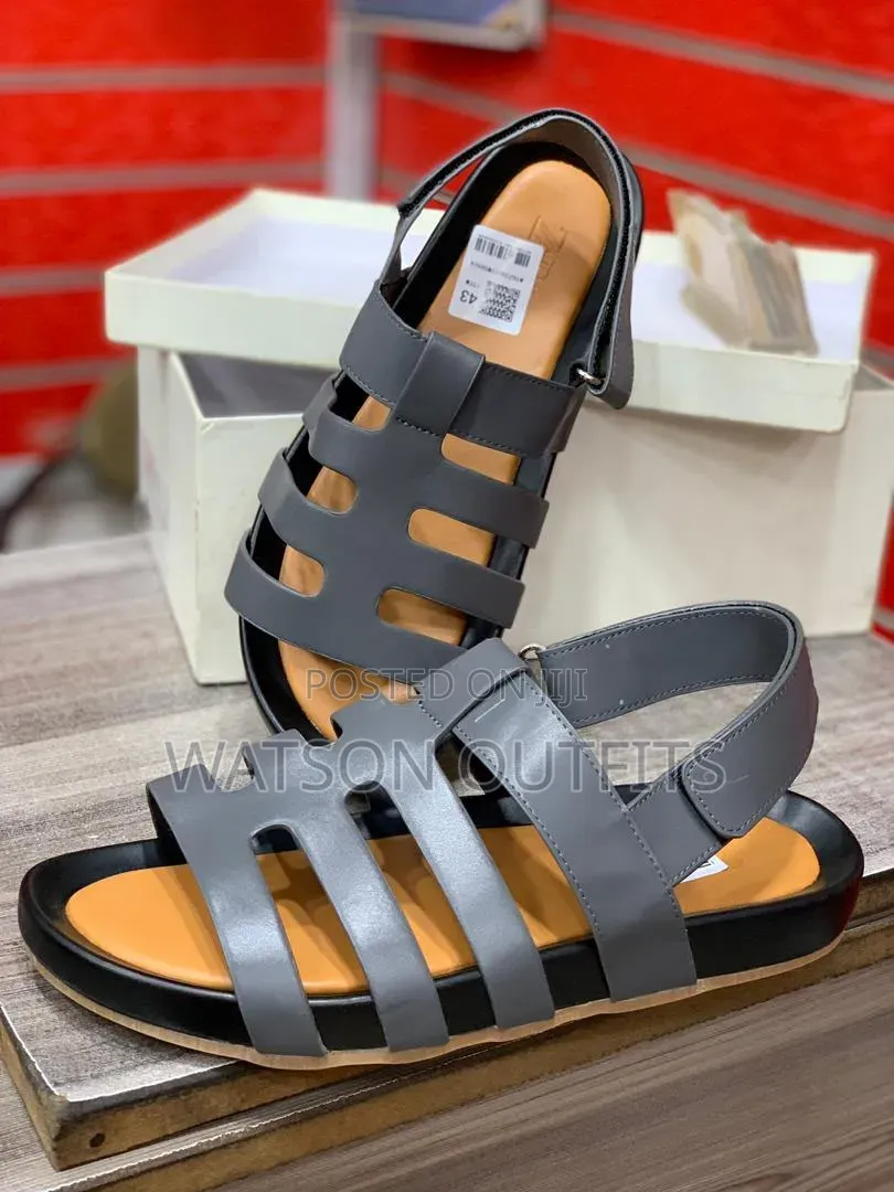 Zara Brand 5 Colours Men's Leather Sandals or Sendo Kwa Wanaume