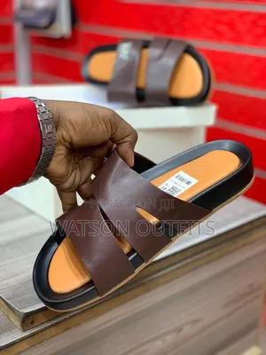 Zara Brand 5 Colours Men's Leather Sandals or Sendo Kwa Wanaume