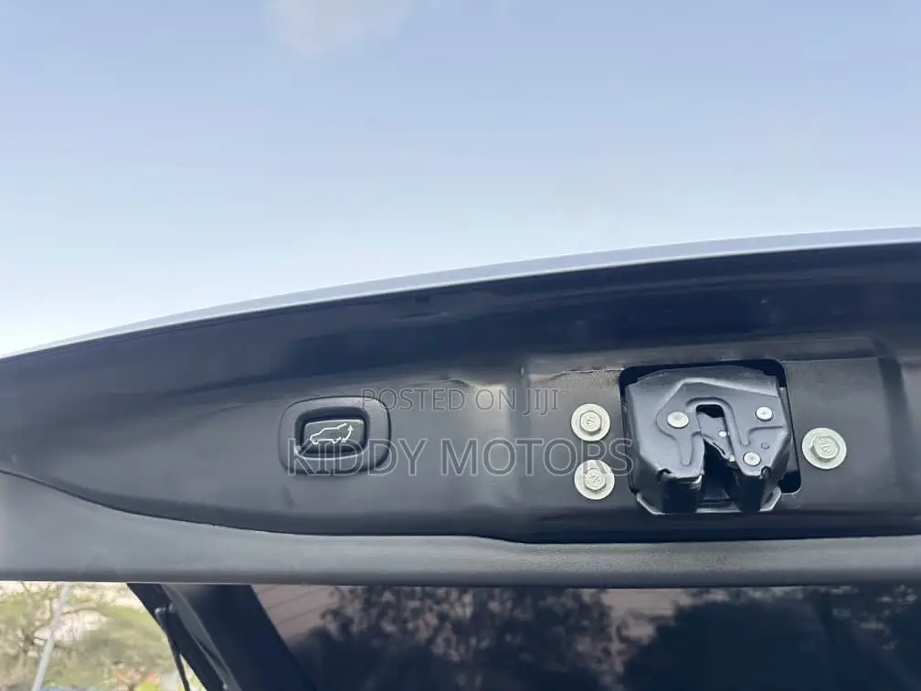 Mitsubishi Outlander 2015 Black