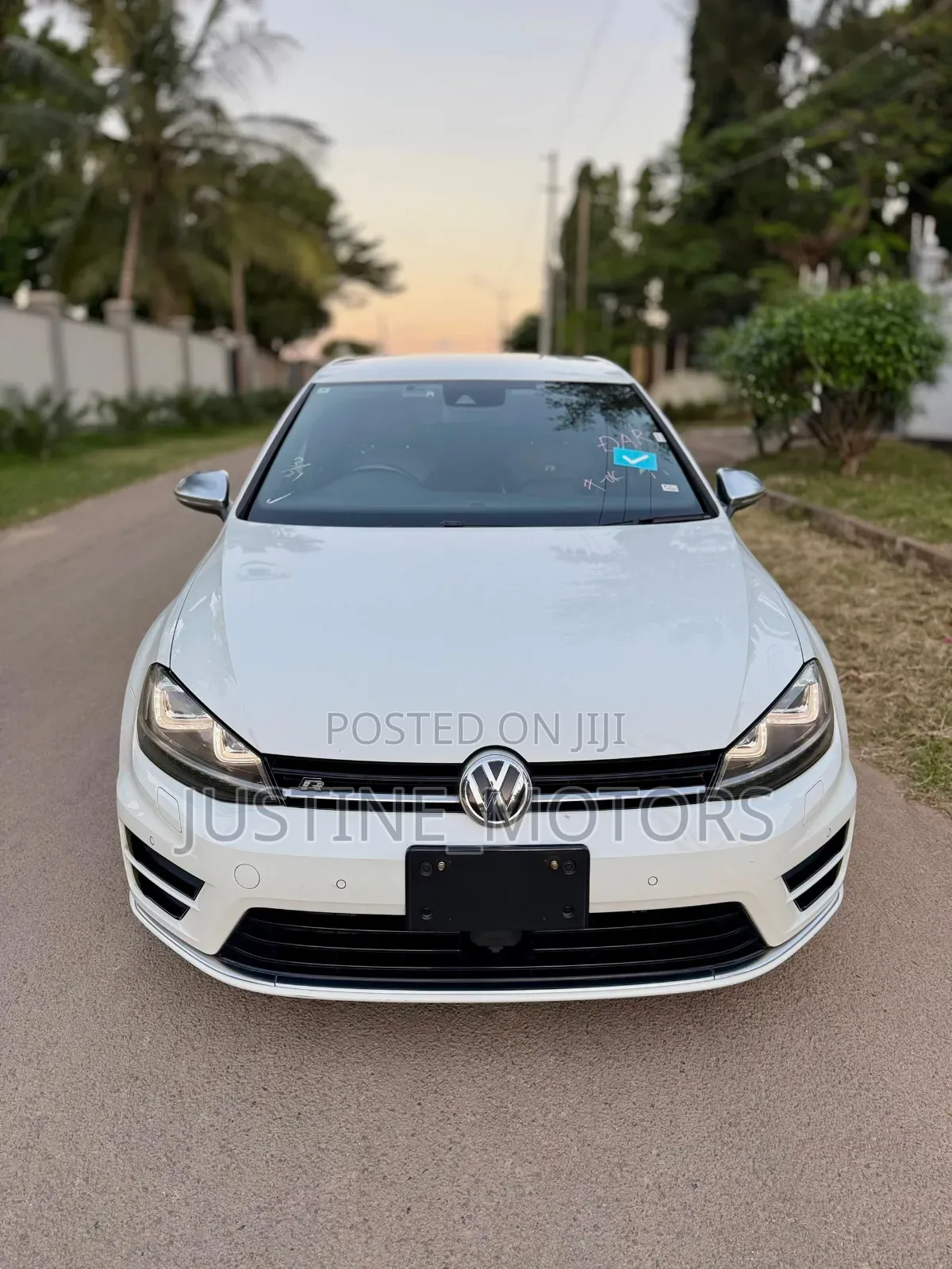 Volkswagen Golf 2016 White