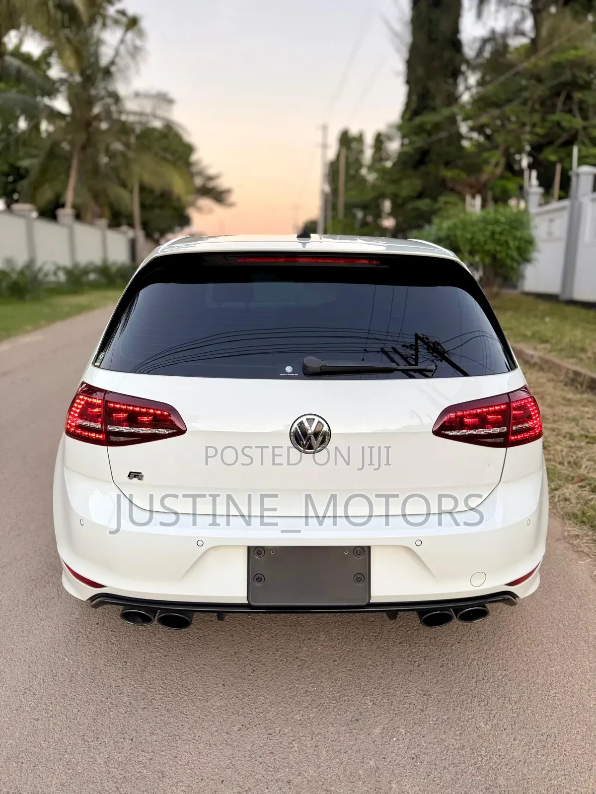 Volkswagen Golf 2016 White