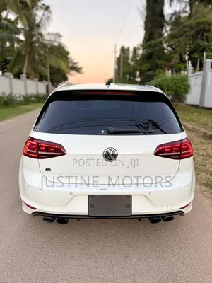 Volkswagen Golf 2016 White