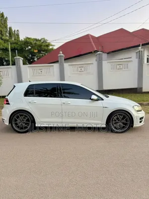Volkswagen Golf 2016 White