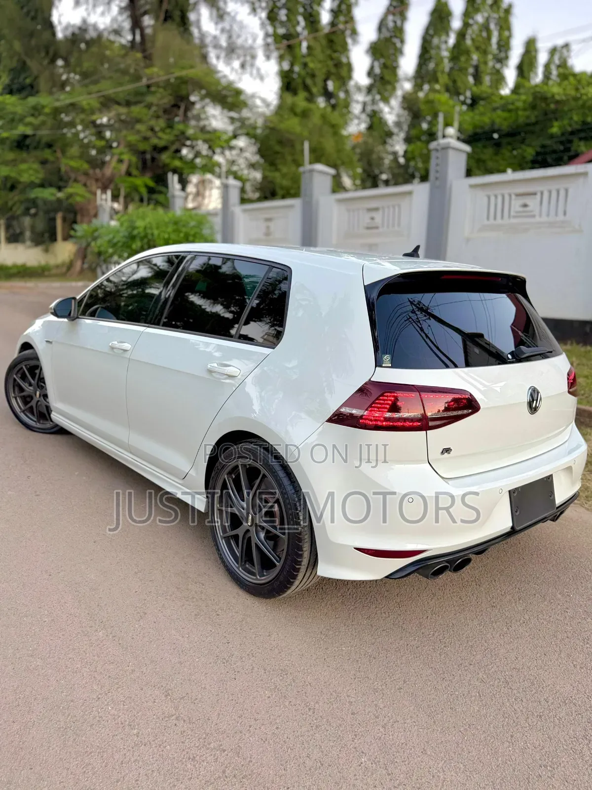 Volkswagen Golf 2016 White