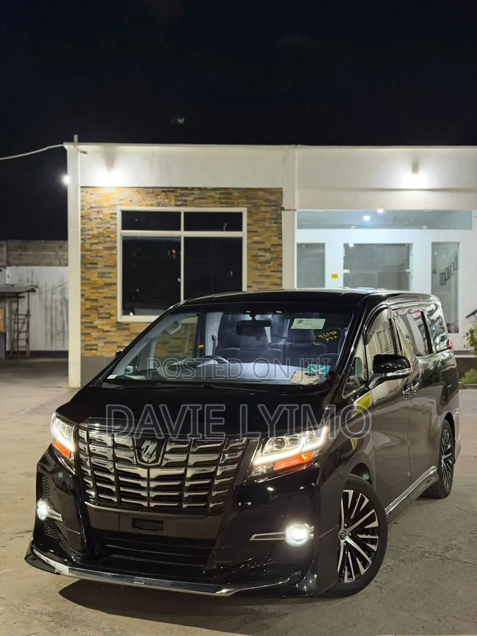 Toyota Alphard 2016 Black