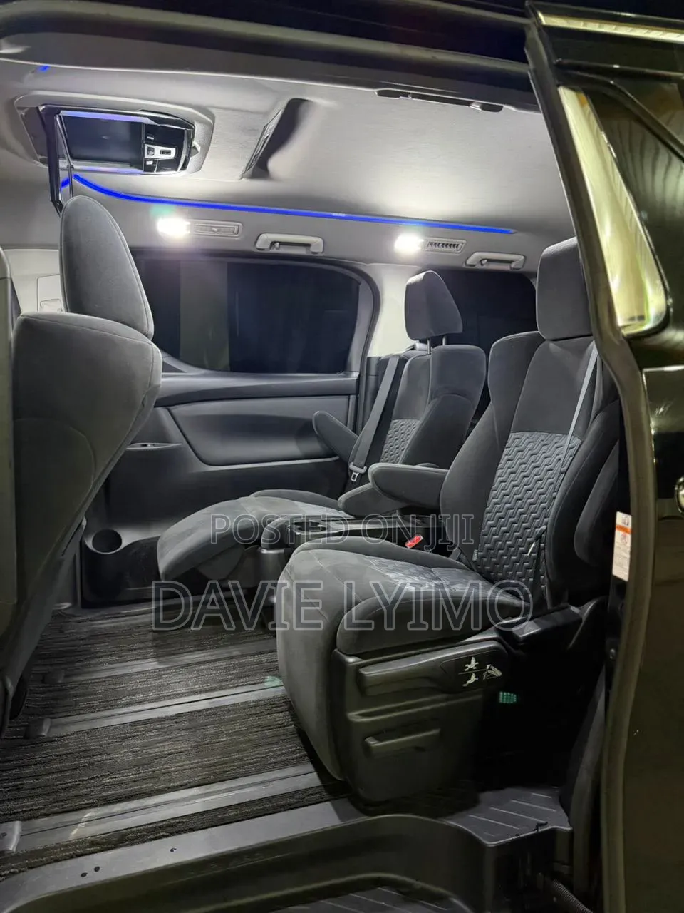 Toyota Alphard 2016 Black