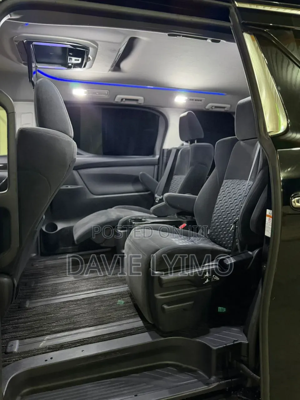 Toyota Alphard 2016 Black