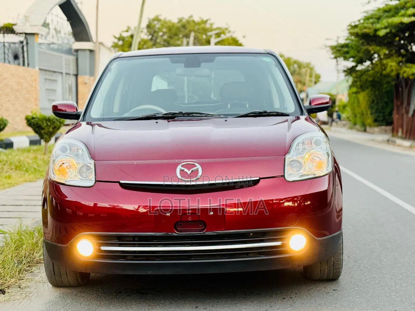 Mazda Verisa 2011