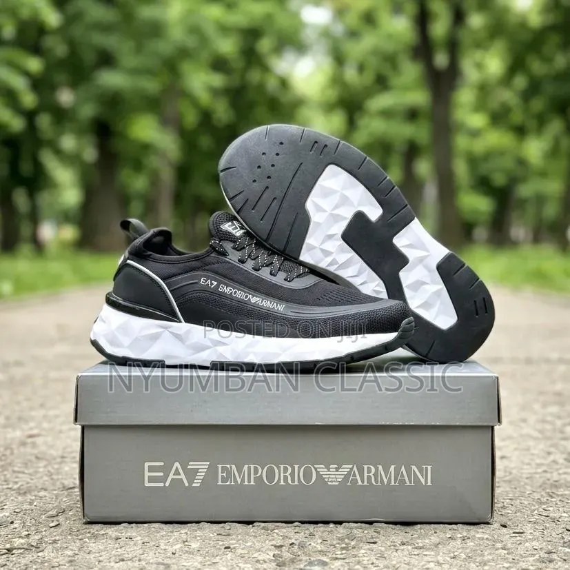 Running Shoes