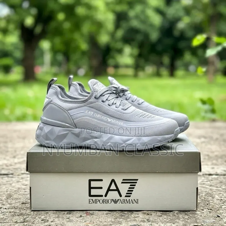 Running Shoes