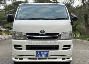 Toyota HiAce 2008 White