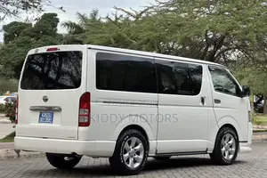 Toyota HiAce 2008 White