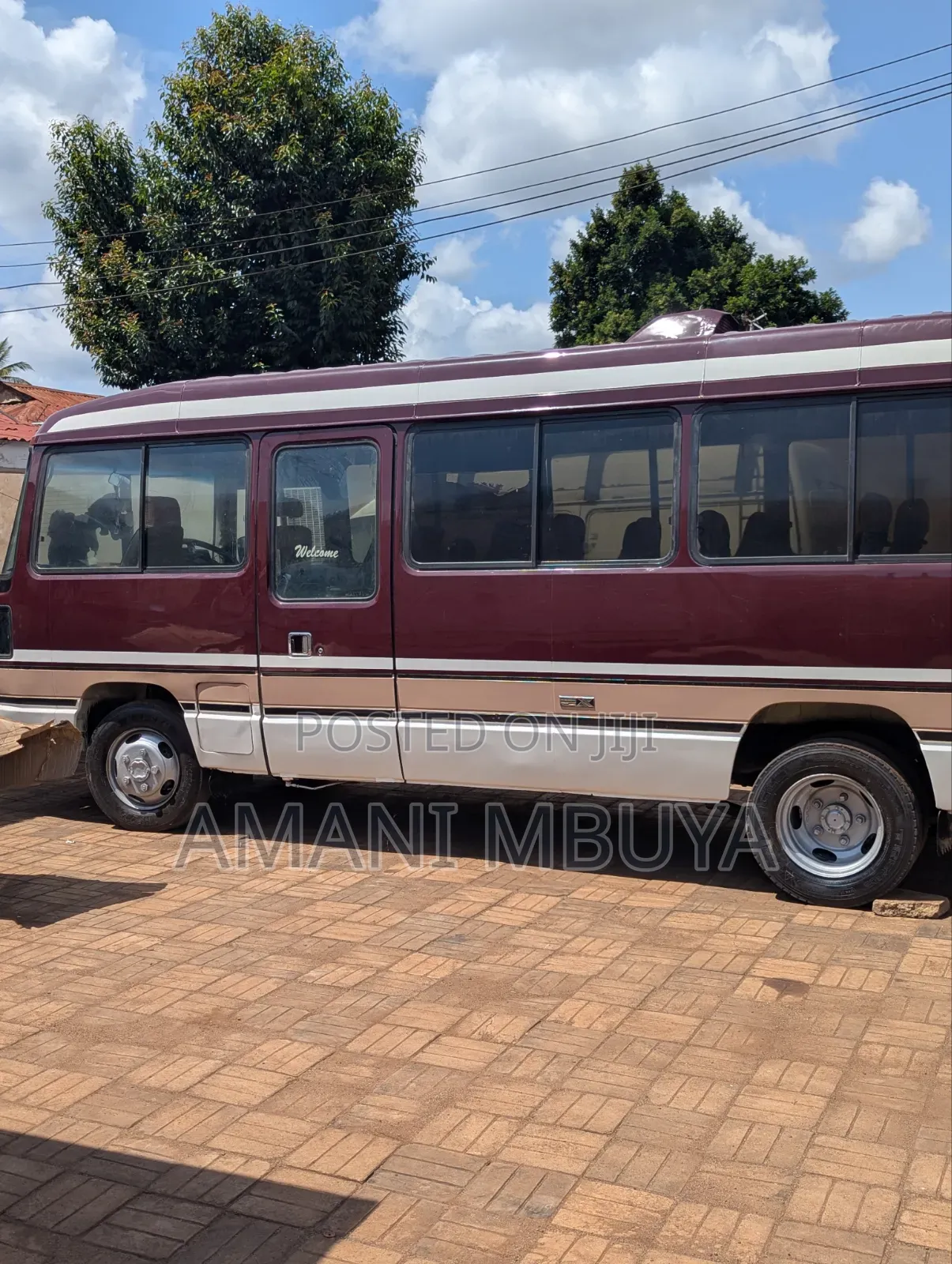 Toyota Coaster 1999