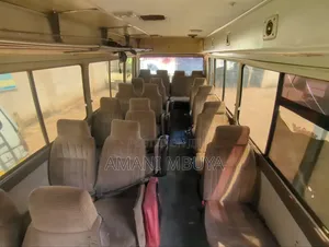 Toyota Coaster 1999