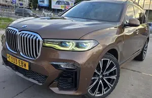 BMW X7 2020 Brown