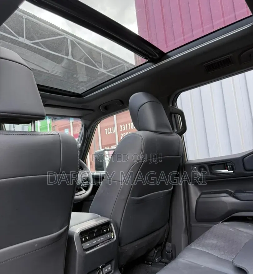 New Toyota Land Cruiser Prado 2025