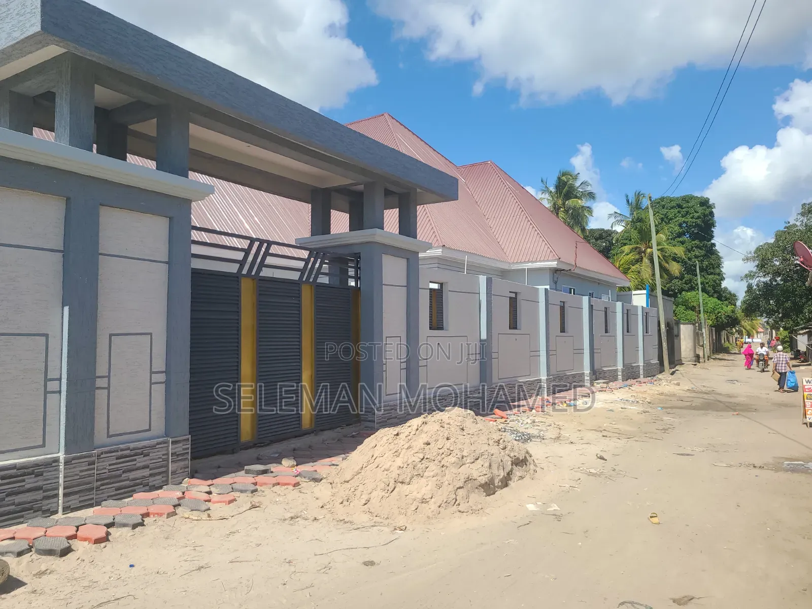 Furnished 20bdrm House in Biriani Real Estate, Chamazi for sale