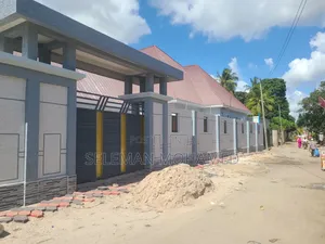 Furnished 20bdrm House in Biriani Real Estate, Chamazi for sale