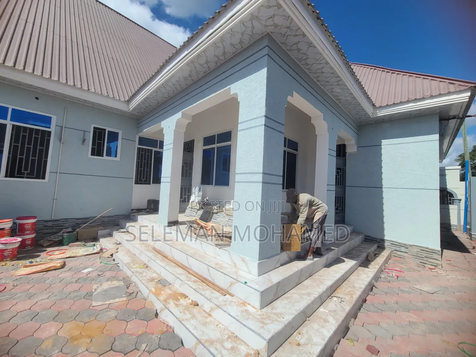 Furnished 20bdrm House in Biriani Real Estate, Chamazi for sale