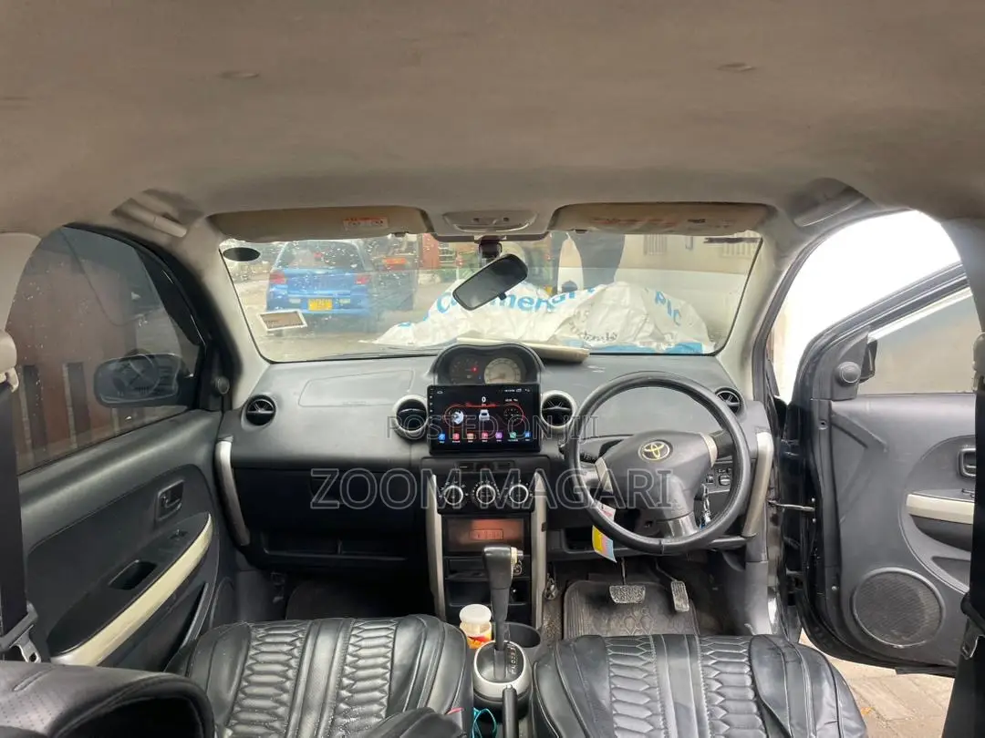 Toyota IST 2003 Black